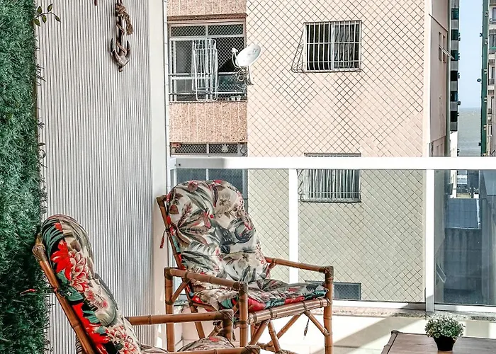 Apt Na Praia Do Morro,2 Quadras Do Mar,Com Garagem