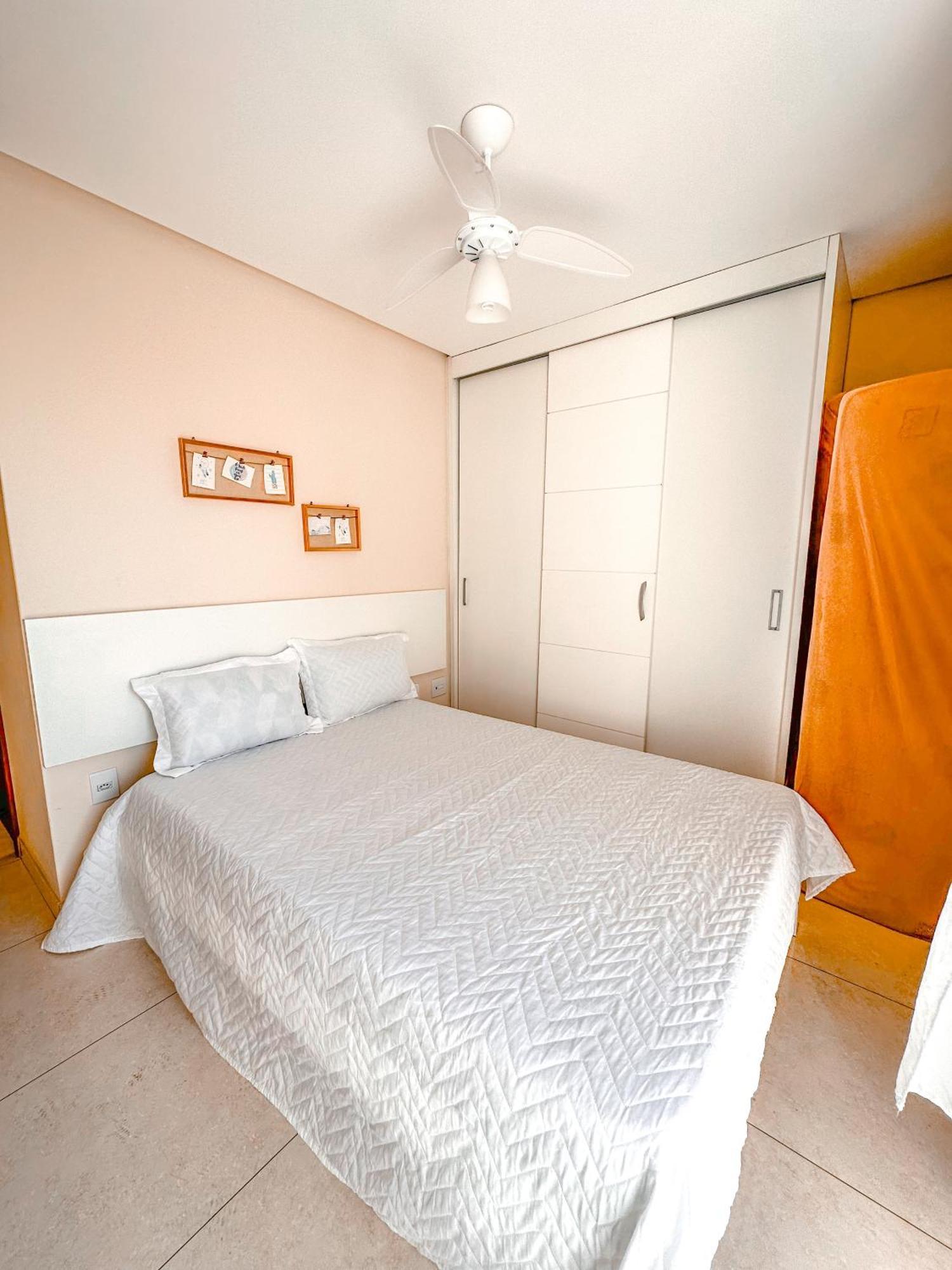 Na Do Morro,2 Quadras Do Mar,com Garagem *