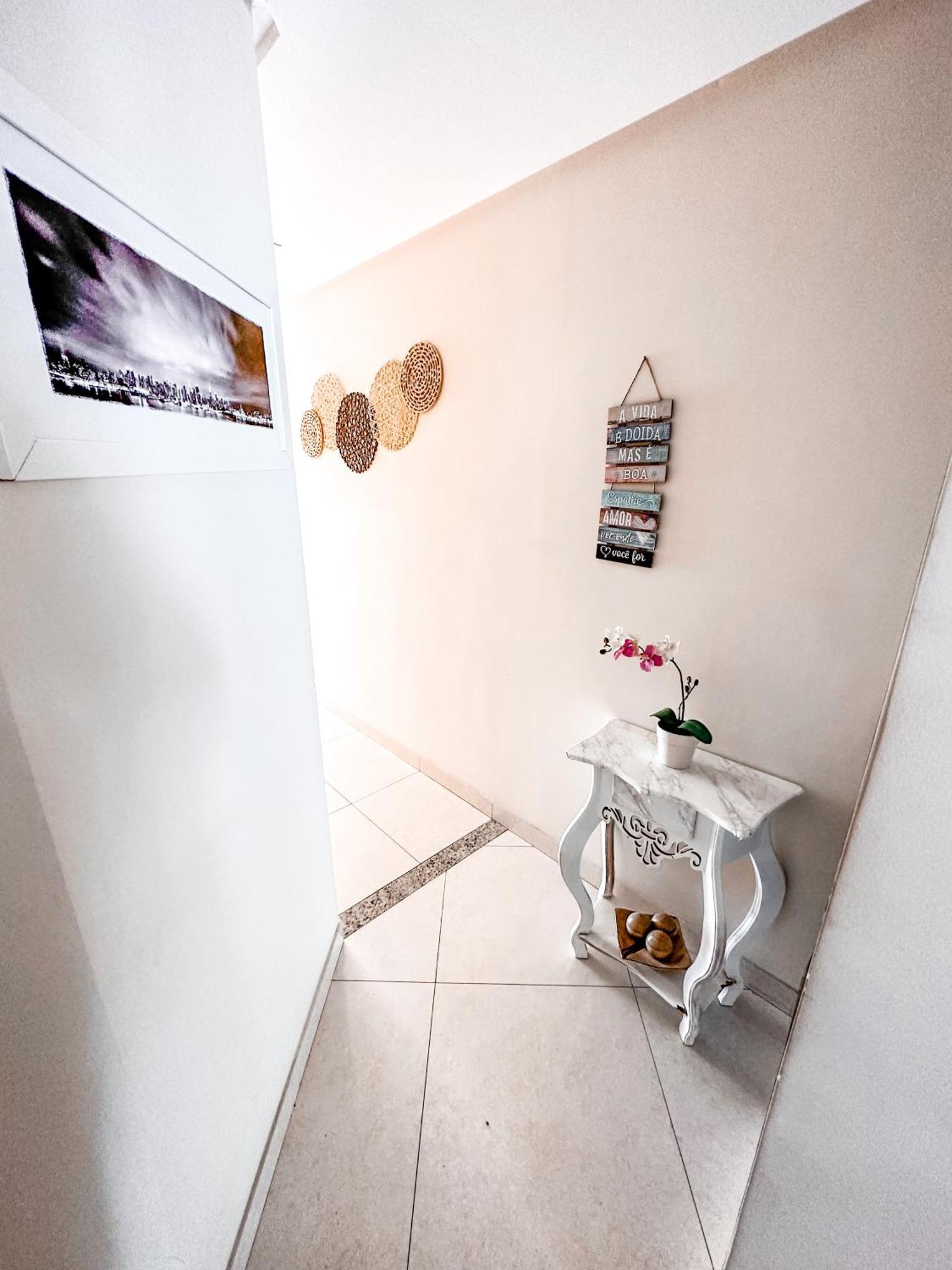Na Do Morro,2 Quadras Do Mar,com Garagem Apartment *